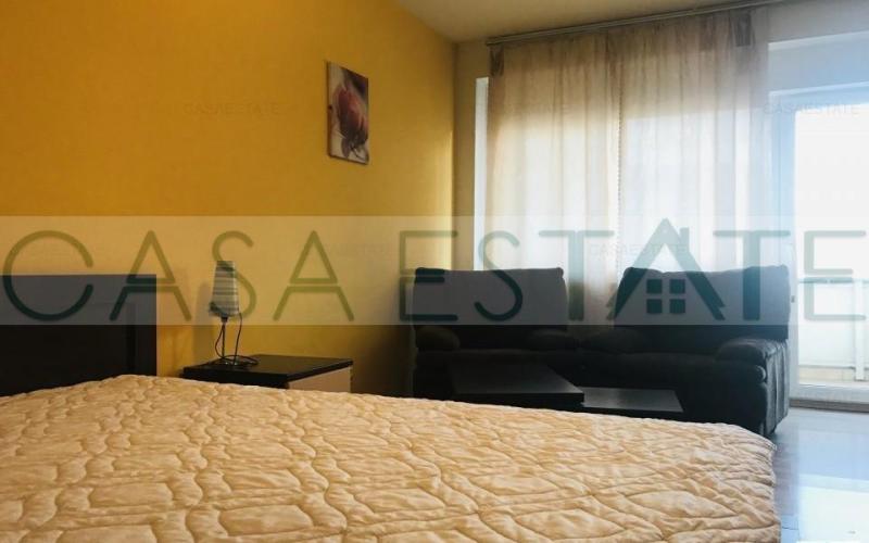 Inchiriat/Rented — fotografia 3