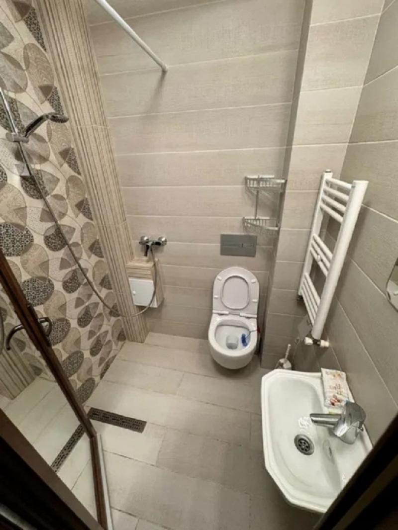 Apartament cu 1 camera - zona Podu Ros - Tutora — fotografia 3