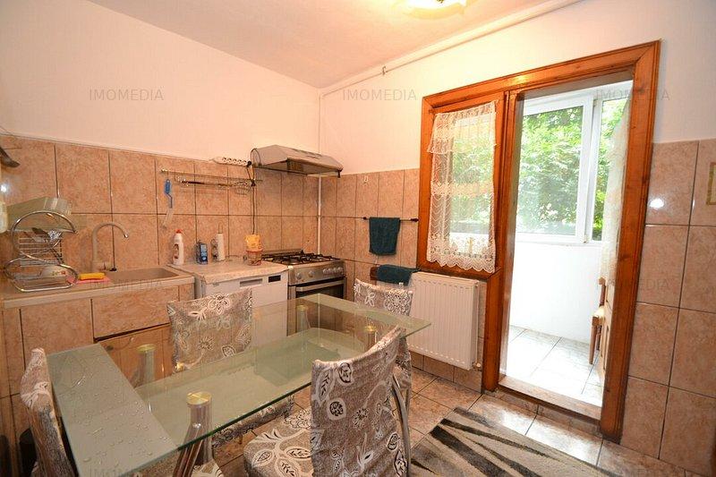 APARTAMENT DE INCHIRIAT, 3 CAMERE, 65MP, ZONA LIPOVEI, TIMISOARA — fotografia 3