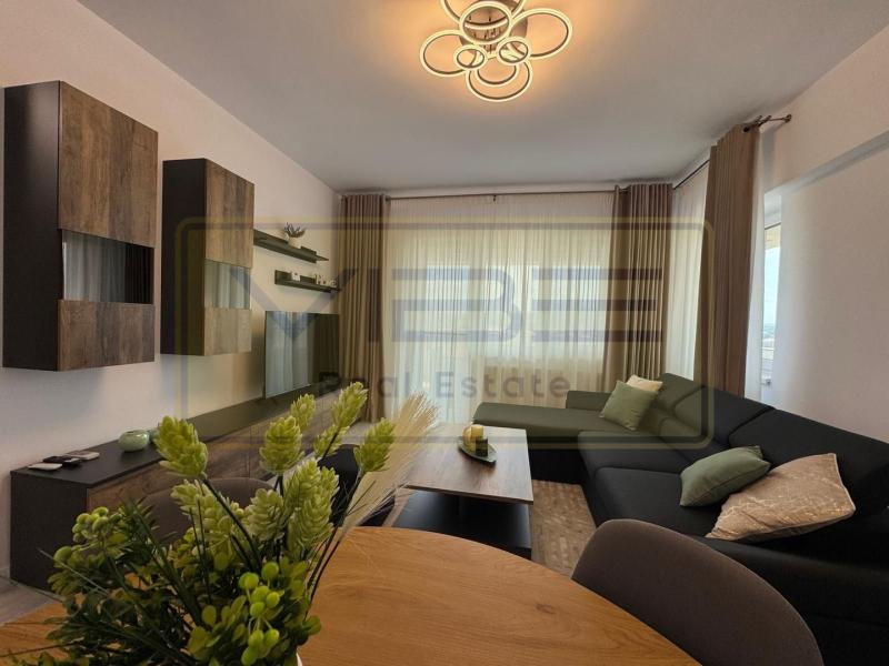 Apartament 2 camere decomandat cu parcare subterana Unirea Towers — fotografia 1